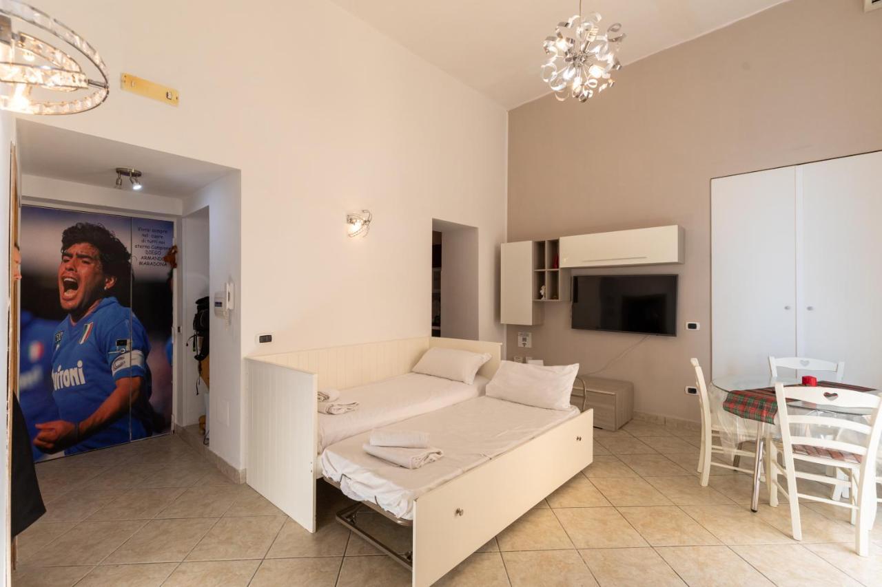 Apartment With Sea View With 2 Lifts Above Montesanto! ナポリ エクステリア 写真