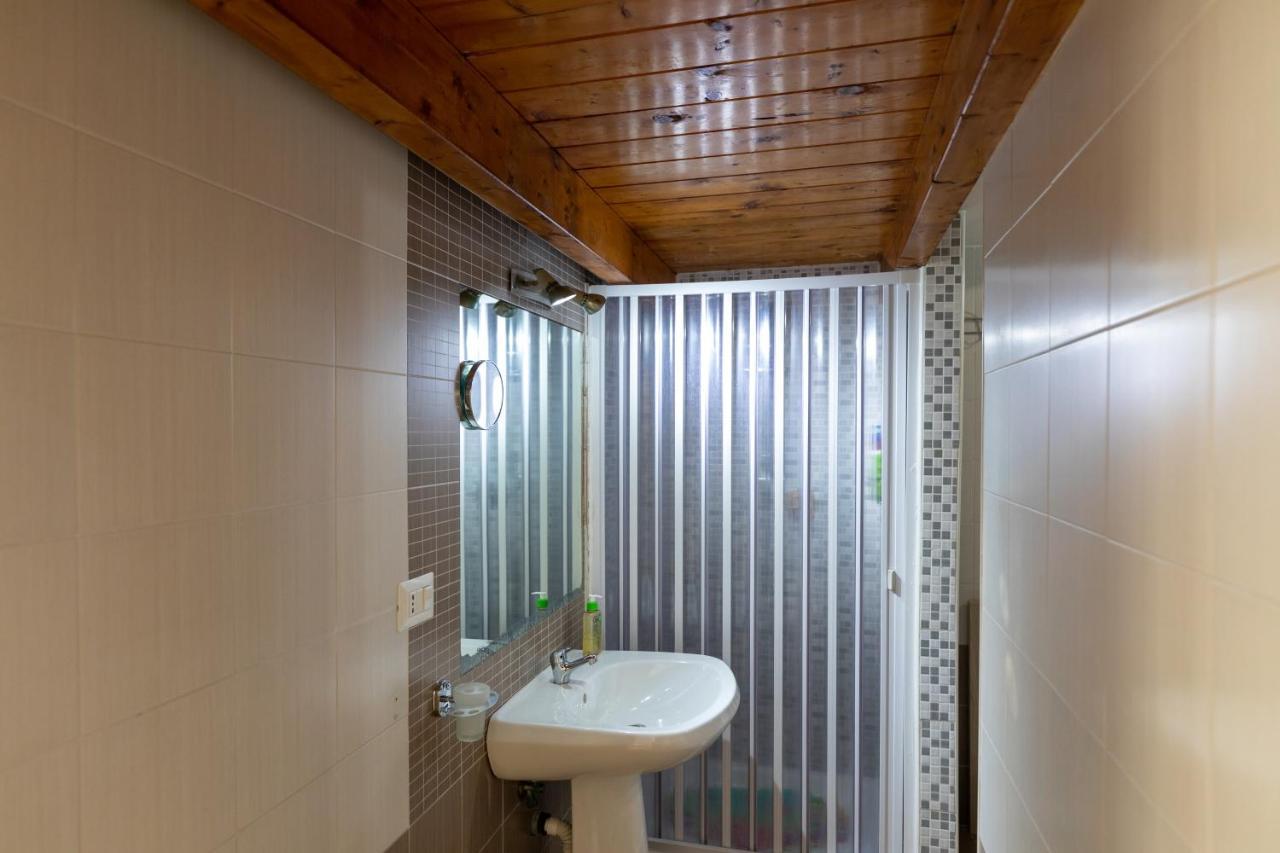 Apartment With Sea View With 2 Lifts Above Montesanto! ナポリ エクステリア 写真