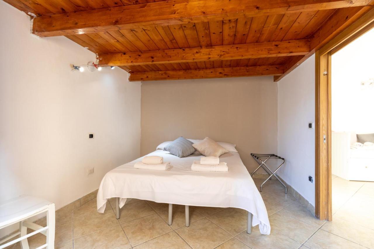 Apartment With Sea View With 2 Lifts Above Montesanto! ナポリ エクステリア 写真